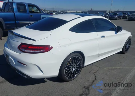 2023 Mercedes-Benz C 300 Coupe z USA, uszkodzony, nr VIN W1KWJ8DB5PG119364